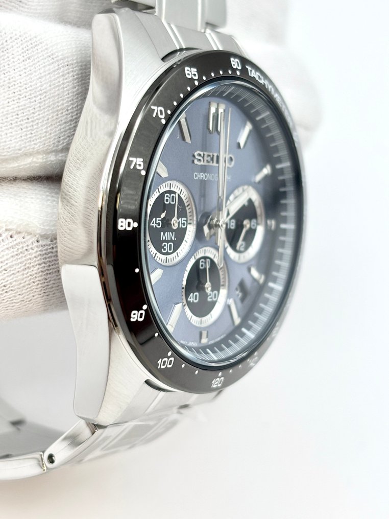 Seiko Spirit SBTR027 Cronografo Blu Soleil JDM — foto reale dell'esemplare EdoWatches (7 di 9)