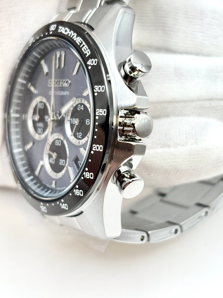 Seiko Spirit SBTR027 Cronografo Blu Soleil JDM — foto reale dell'esemplare EdoWatches (6 di 9)