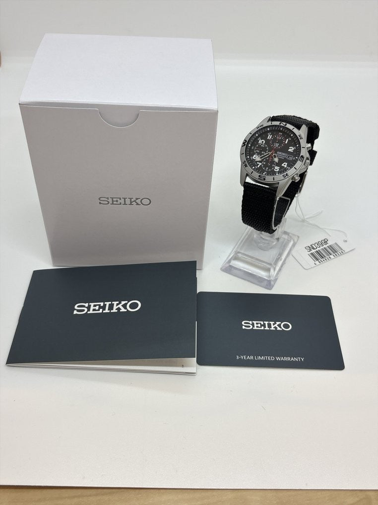 Seiko SND399P — corredo con scatola e documenti