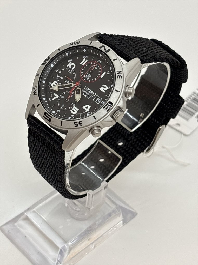 Seiko SND399P — ghiera bussola